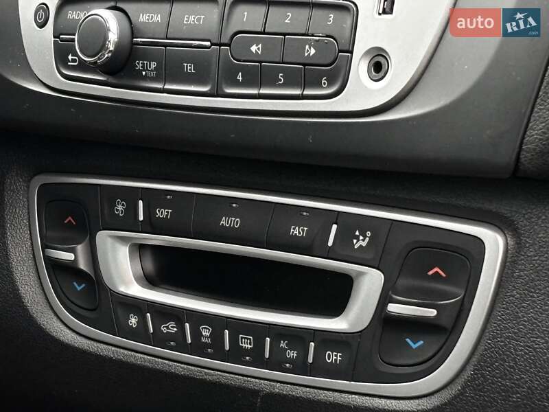 Мінівен Renault Scenic 2012 в Красилові