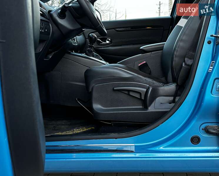 Мінівен Renault Scenic 2012 в Красилові