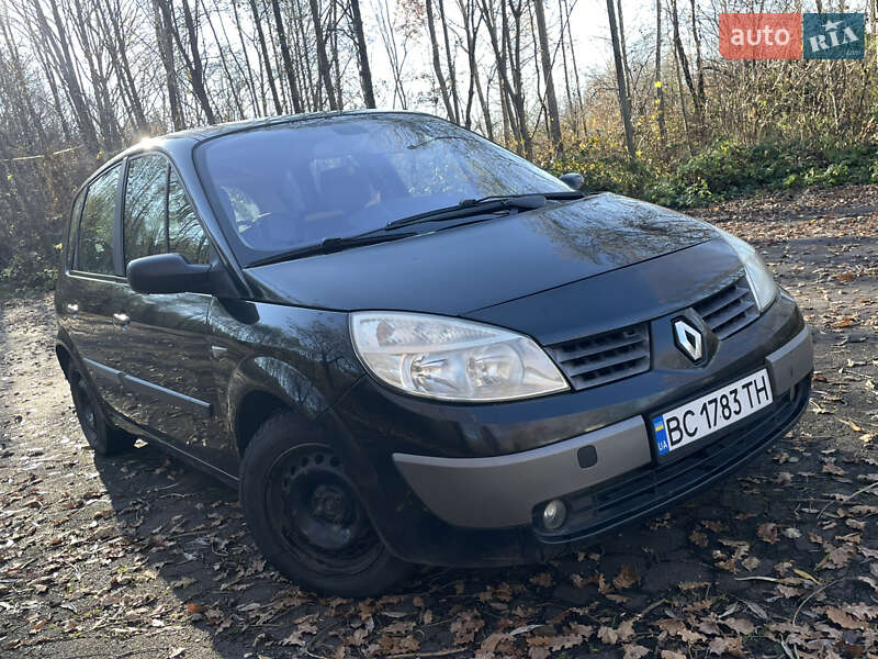 Минивэн Renault Scenic 2004 в Дрогобыче