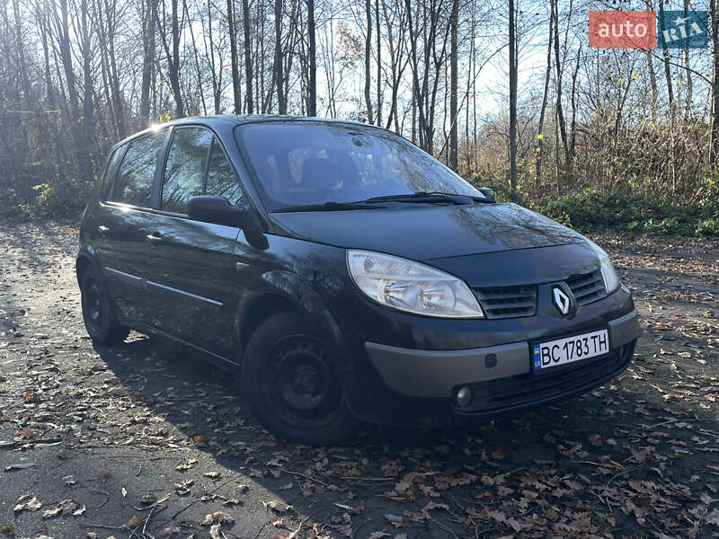 Минивэн Renault Scenic 2004 в Дрогобыче