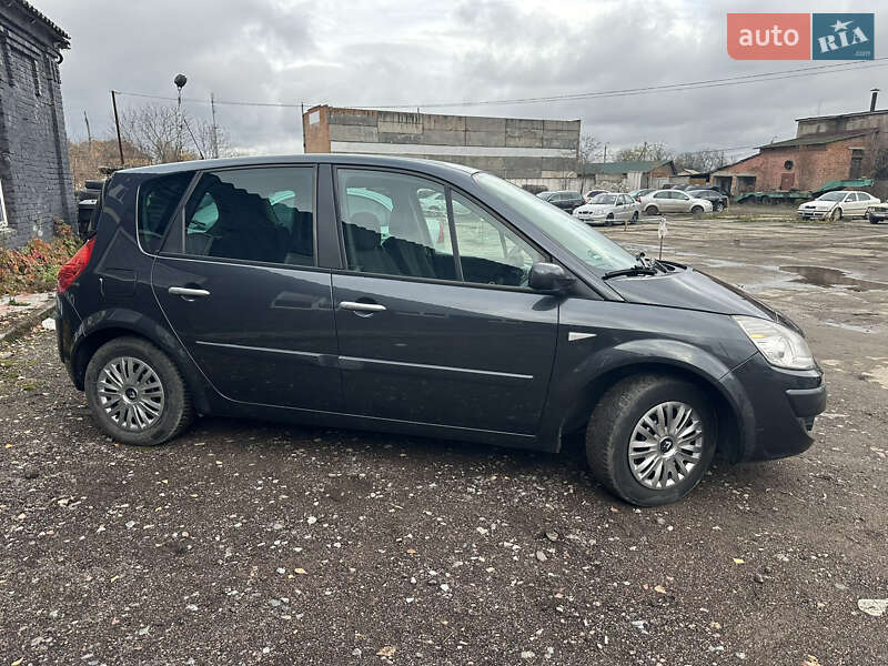 Минивэн Renault Scenic 2007 в Нежине
