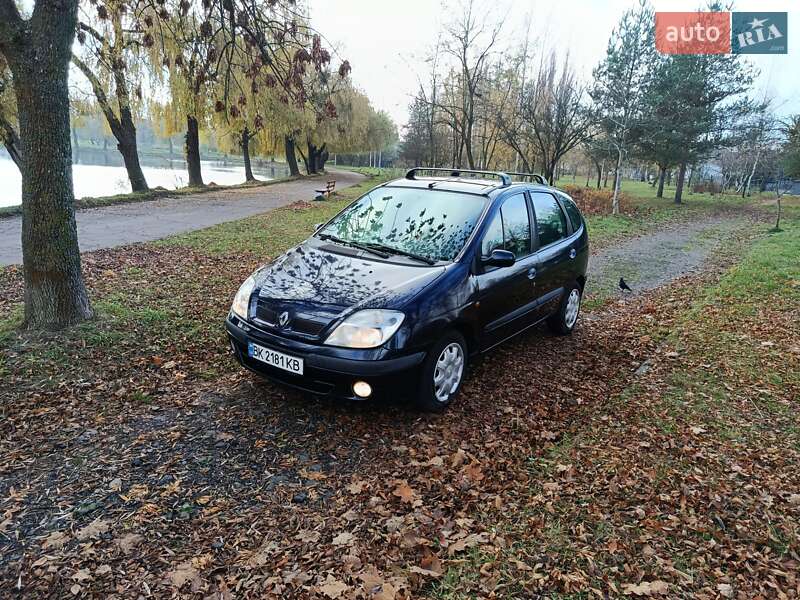 Минивэн Renault Scenic 2000 в Ровно