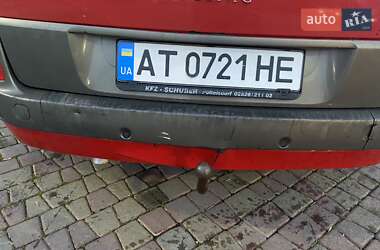 Минивэн Renault Scenic 2005 в Калуше