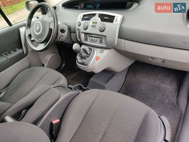 Минивэн Renault Scenic 2006 в Нововолынске фото 33 Минивэн Renault Scenic 2006 в Нововолынске