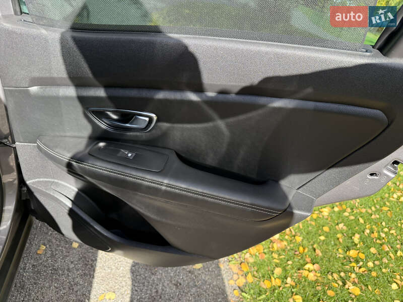Минивэн Renault Scenic 2017 в Хмельницком фото 61 Минивэн Renault Scenic 2017 в Хмельницком
