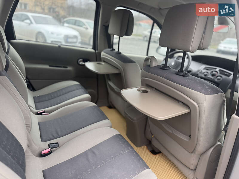 Минивэн Renault Scenic 2005 в Хмельницком