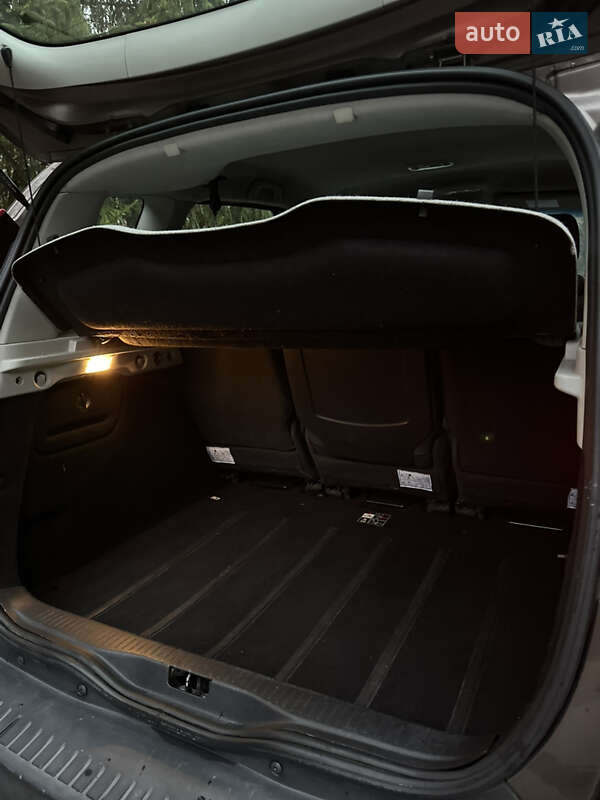 Минивэн Renault Scenic 2010 в Дубно фото 37 Минивэн Renault Scenic 2010 в Дубно