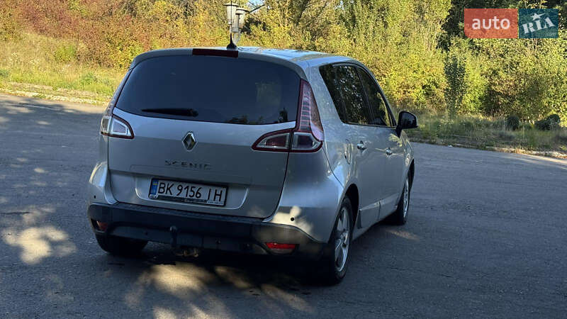 Минивэн Renault Scenic 2009 в Ровно