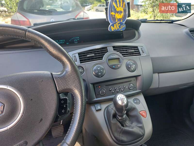 Минивэн Renault Scenic 2006 в Полтаве