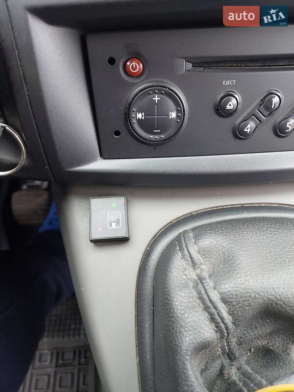 Минивэн Renault Scenic 2006 в Полтаве