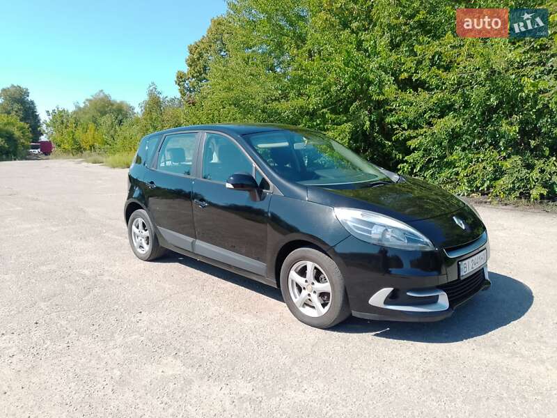 Мінівен Renault Scenic 2012 в Миргороді