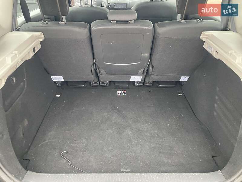 Минивэн Renault Scenic 2011 в Борзне