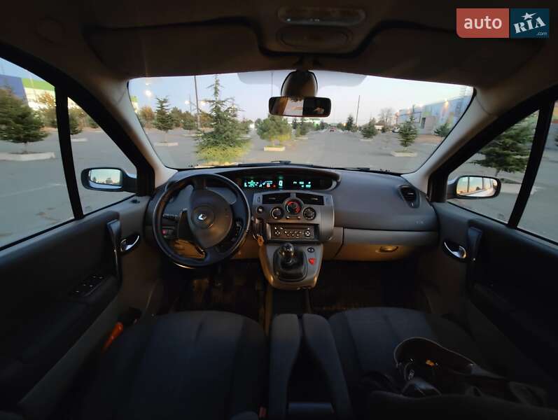 Мінівен Renault Scenic 2007 в Одесі