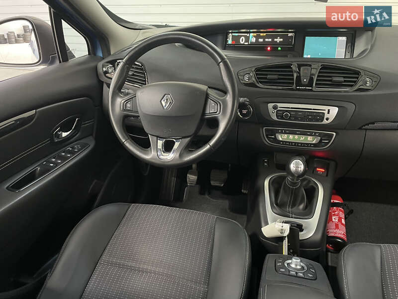 Минивэн Renault Scenic 2013 в Стрые