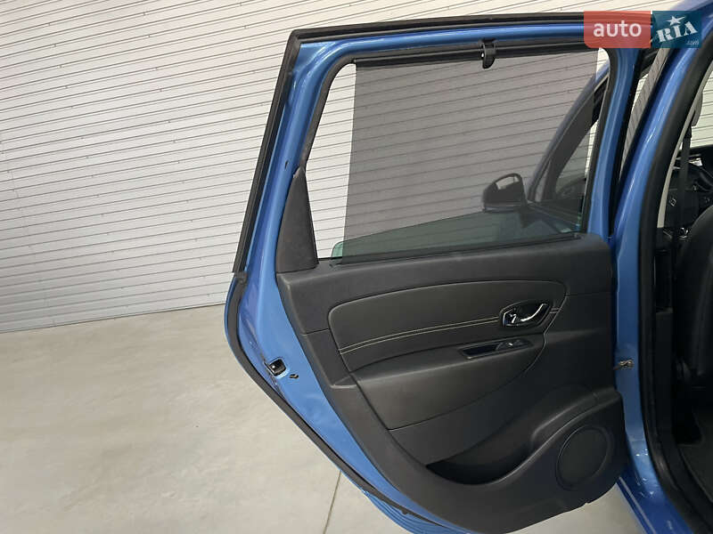 Минивэн Renault Scenic 2013 в Стрые