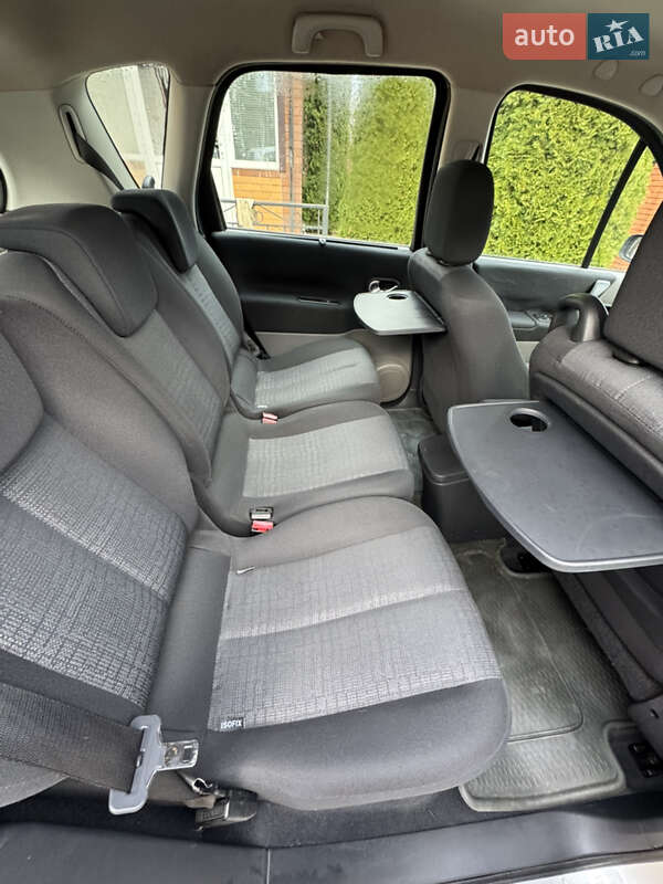 Минивэн Renault Scenic 2007 в Чернигове