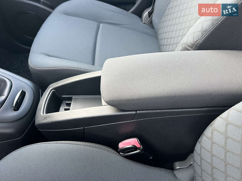 Мінівен Renault Scenic 2009 в Лубнах