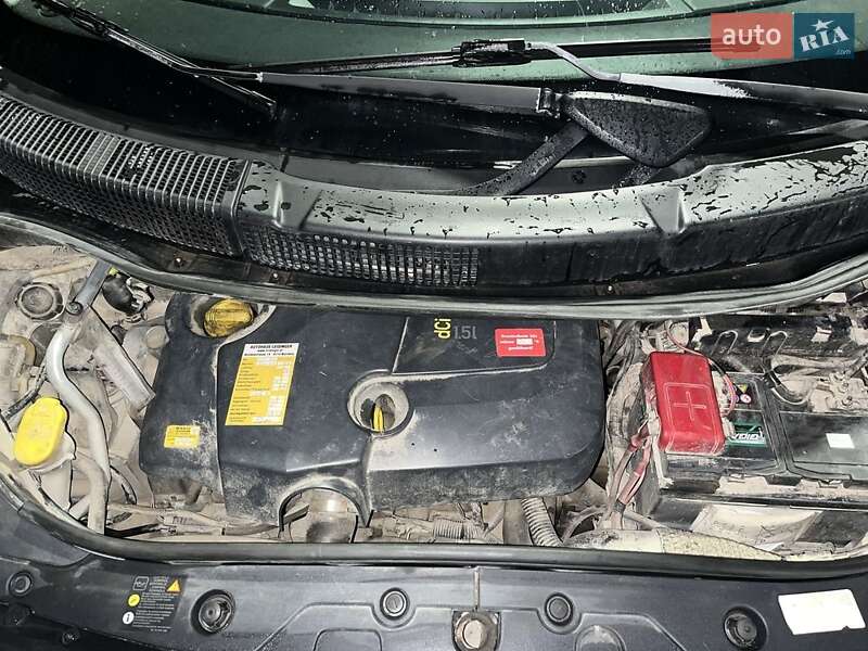 Минивэн Renault Scenic 2006 в Хотине