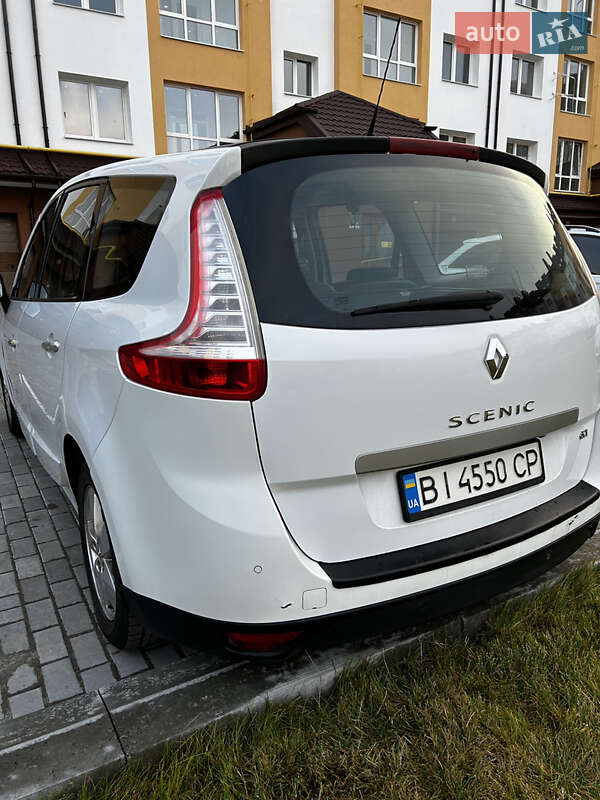 Мінівен Renault Scenic 2011 в Львові
