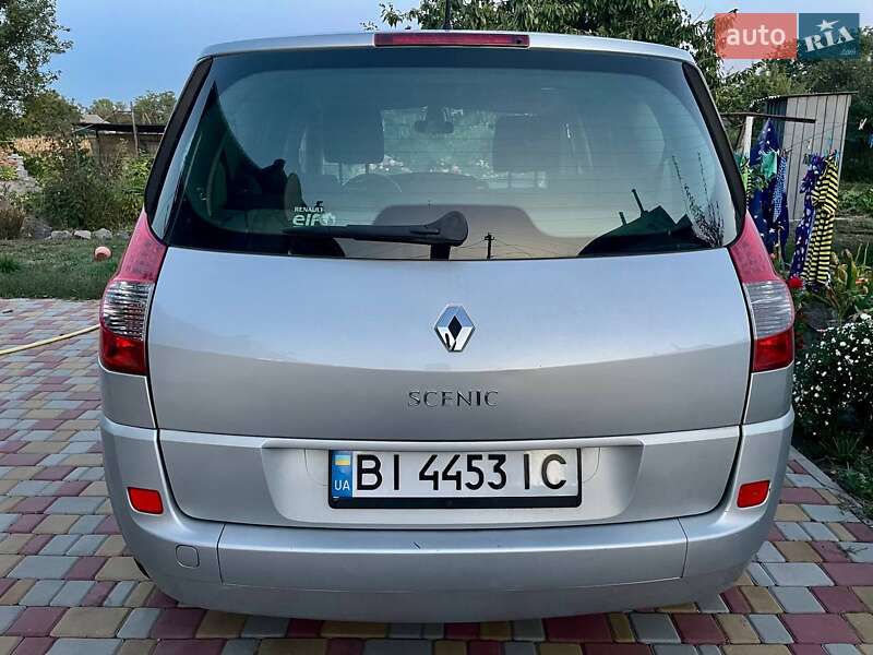 Мінівен Renault Scenic 2008 в Глобиному