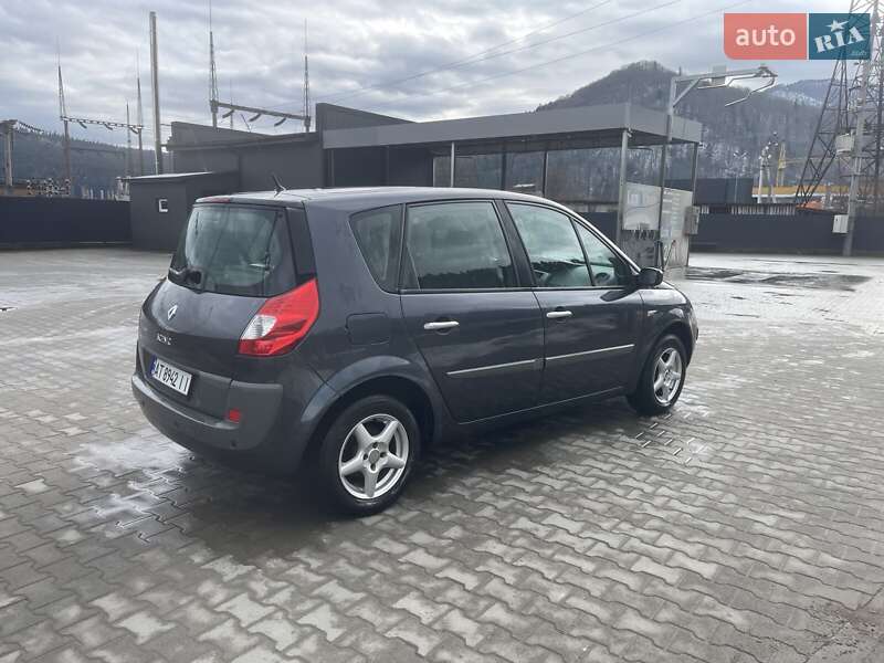 Минивэн Renault Scenic 2008 в Стрые