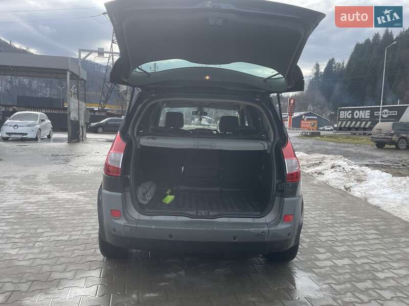 Минивэн Renault Scenic 2008 в Стрые