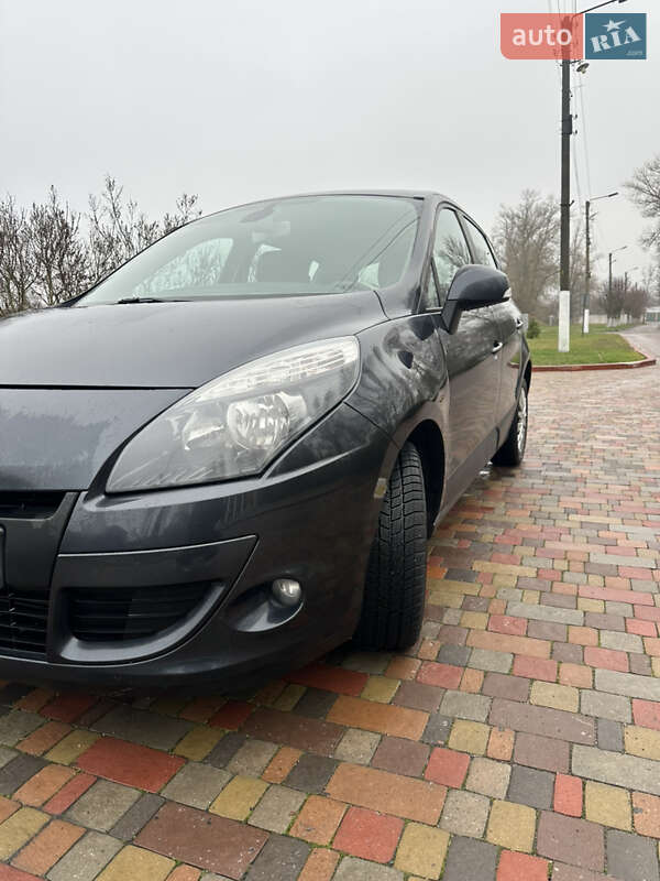 Минивэн Renault Scenic 2010 в Миргороде фото 3 Минивэн Renault Scenic 2010 в Миргороде