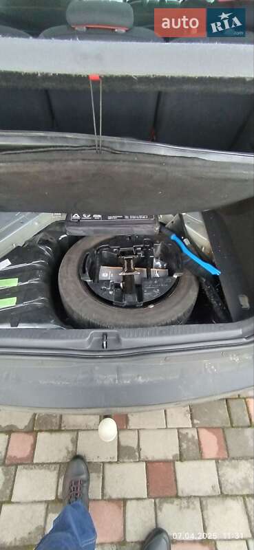 Минивэн Renault Scenic 2008 в Городенке