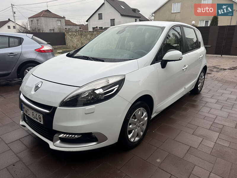 Мінівен Renault Scenic 2012 в Радивиліві