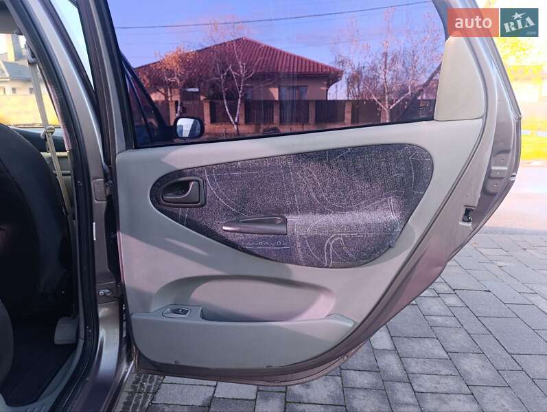 Минивэн Renault Scenic 2000 в Ужгороде