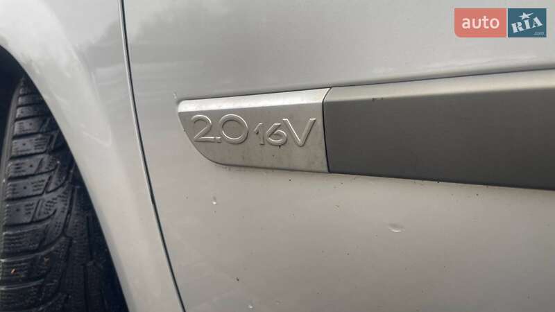 Минивэн Renault Scenic 2005 в Дрогобыче