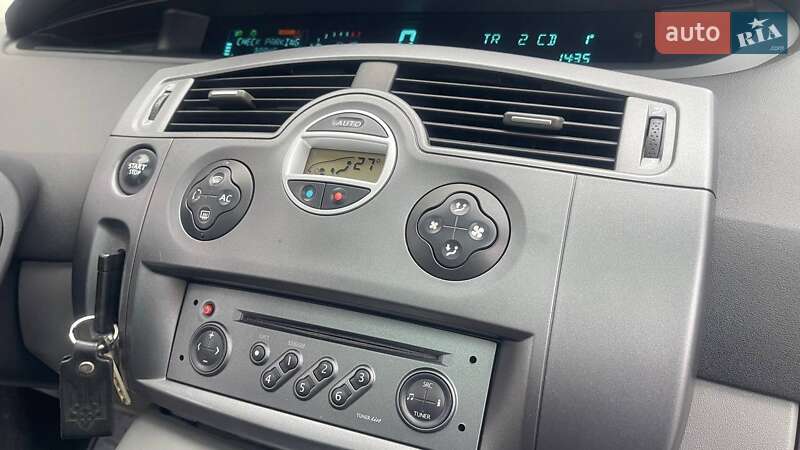 Минивэн Renault Scenic 2005 в Дрогобыче