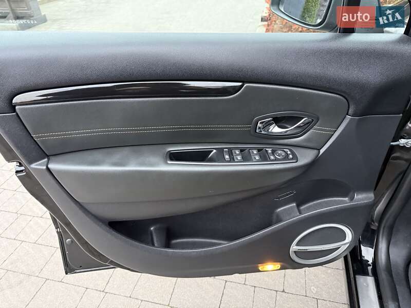 Минивэн Renault Scenic 2014 в Стрые