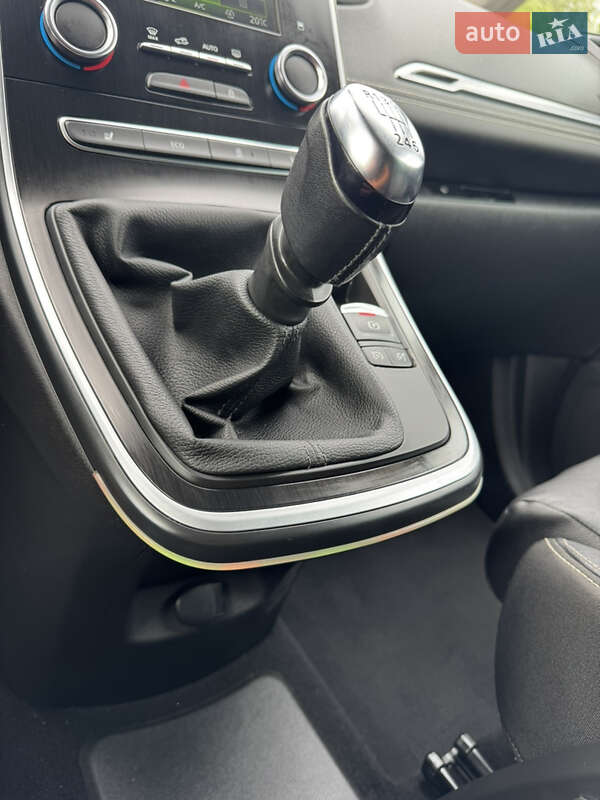 Минивэн Renault Scenic 2016 в Хмельницком фото 82 Минивэн Renault Scenic 2016 в Хмельницком