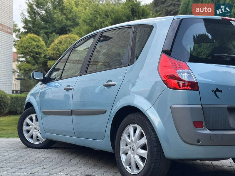 Мінівен Renault Scenic 2007 в Луцьку