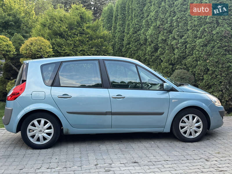 Мінівен Renault Scenic 2007 в Луцьку