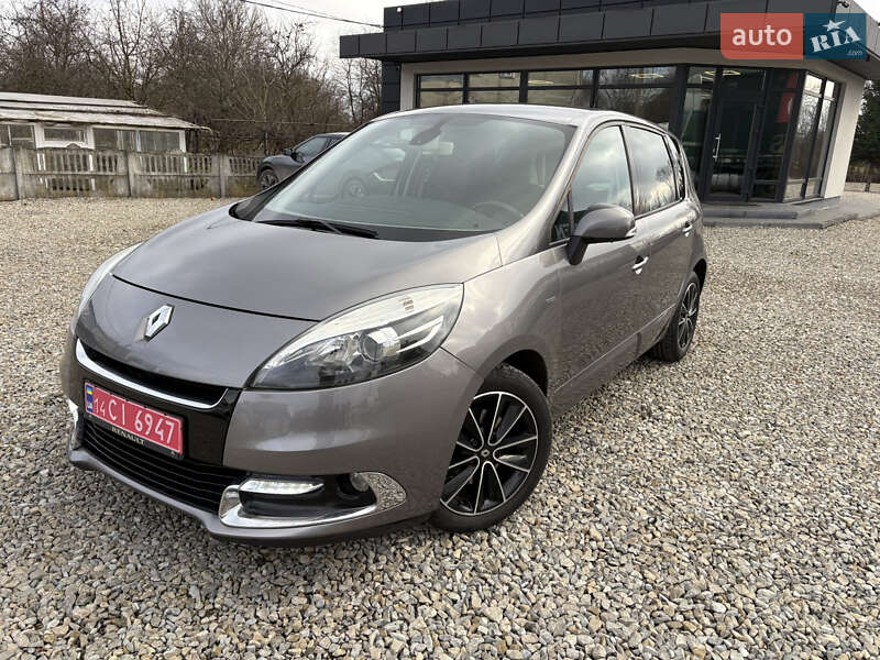 Мінівен Renault Scenic 2013 в Івано-Франківську