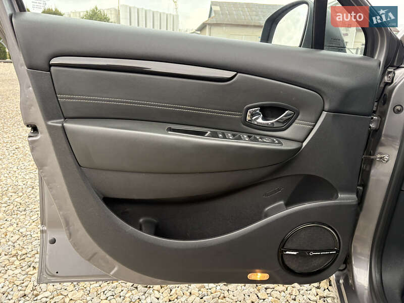 Мінівен Renault Scenic 2013 в Івано-Франківську