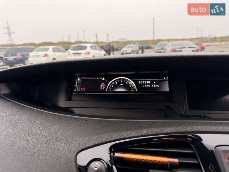 Минивэн Renault Scenic 2012 в Одессе