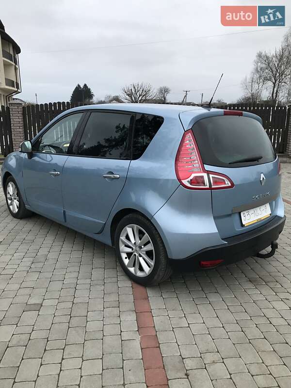 Мінівен Renault Scenic 2010 в Старокостянтинові