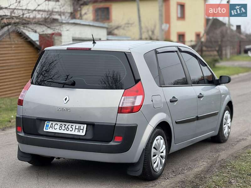 Мінівен Renault Scenic 2003 в Володимирі