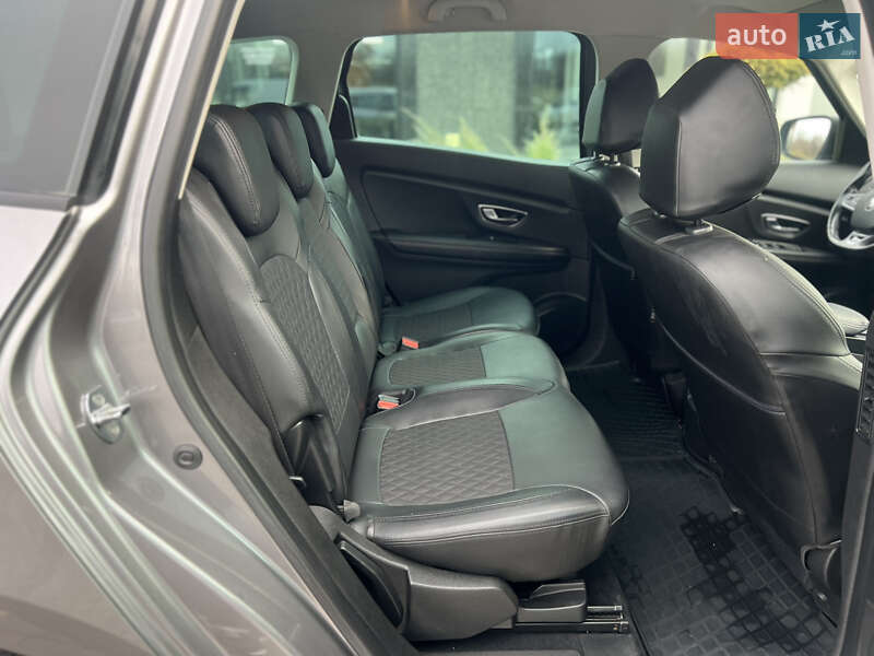 Мінівен Renault Scenic 2018 в Ужгороді