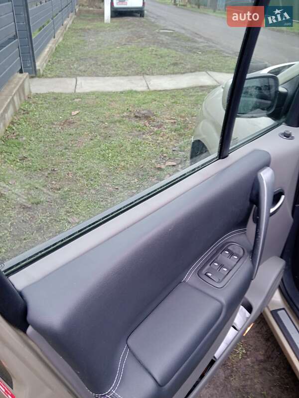 Минивэн Renault Scenic 2008 в Нововолынске фото 20 Минивэн Renault Scenic 2008 в Нововолынске