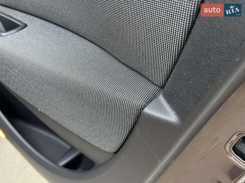 Минивэн Renault Scenic 2011 в Луцке фото 110 Минивэн Renault Scenic 2011 в Луцке