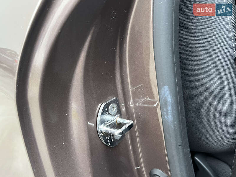 Минивэн Renault Scenic 2011 в Луцке фото 127 Минивэн Renault Scenic 2011 в Луцке