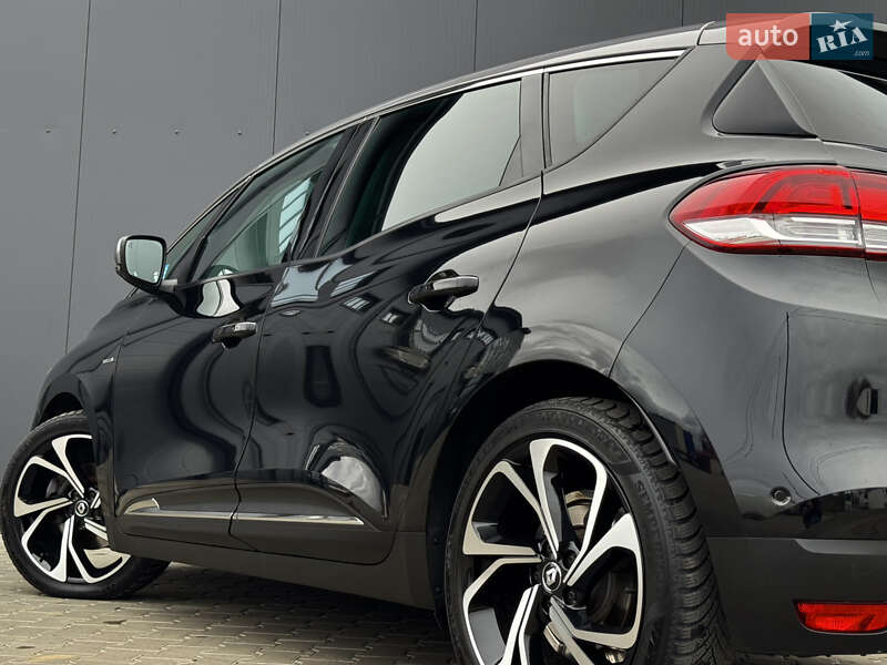 Минивэн Renault Scenic 2016 в Луцке