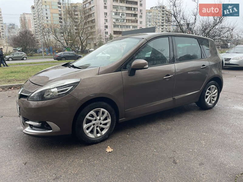Минивэн Renault Scenic 2014 в Киеве