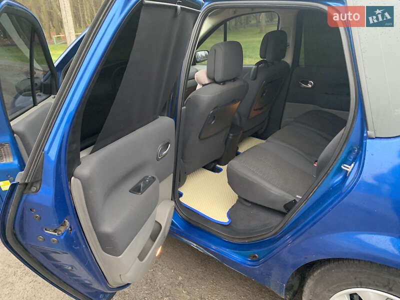 Мінівен Renault Scenic 2007 в Луцьку