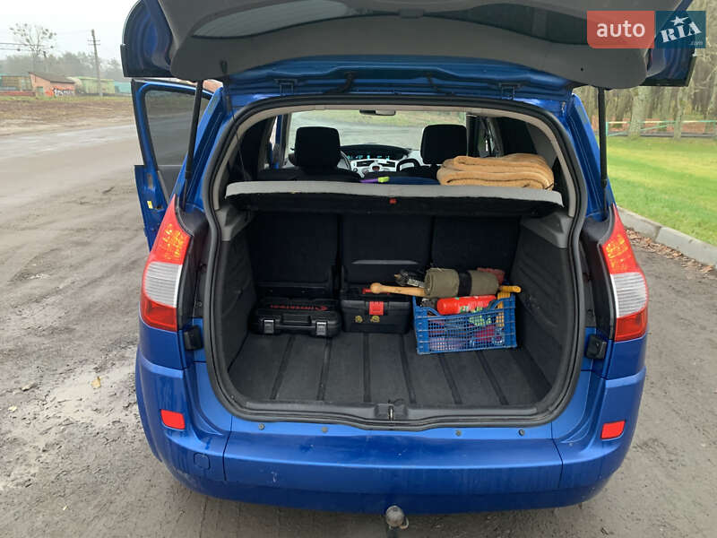 Мінівен Renault Scenic 2007 в Луцьку