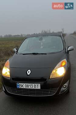 Минивэн Renault Scenic 2011 в Костополе